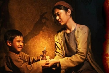 "Đèn âm hồn" gây sốt nhưng vướng nghi vấn đạo nhái, đạo diễn nói gì?