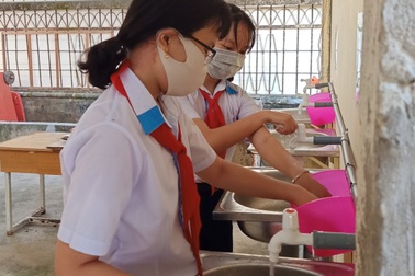 Cà Mau dự chi gần 180 tỷ đồng xây nhà vệ sinh trường học