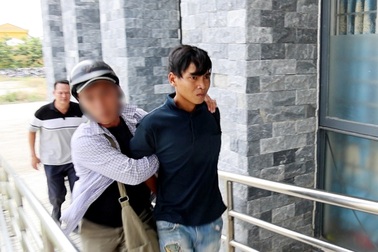 Đánh đập rồi hiếp dâm bé gái 14 tuổi