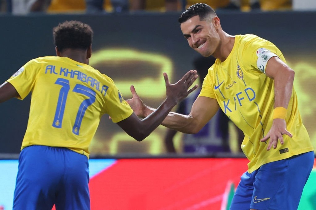 C.Ronaldo shined brightly, Al Nassr chased breathlessly in the 7-goal - 2 match