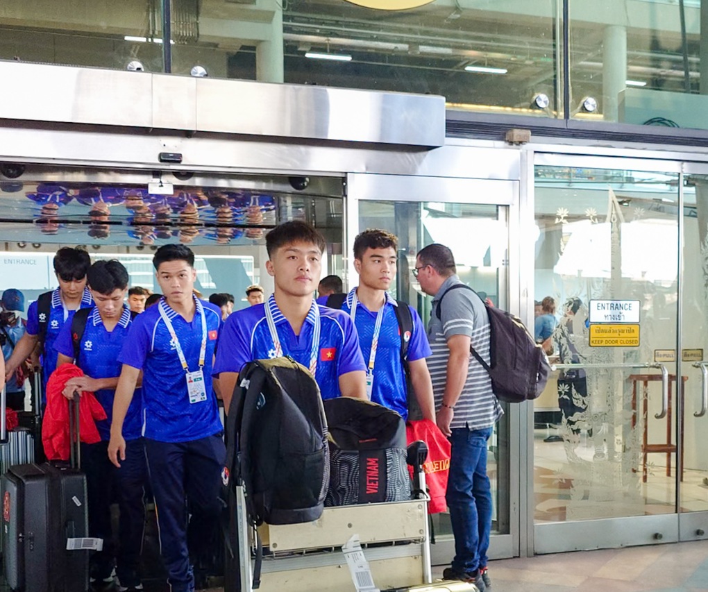 U22 Việt Nam tới Thái Lan, tự tin tranh HCV SEA Games 33 - 1