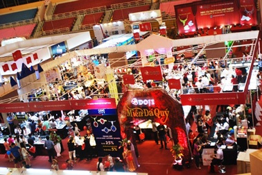 Thành công vang dội của Doji tại Hội chợ VIJF 2014