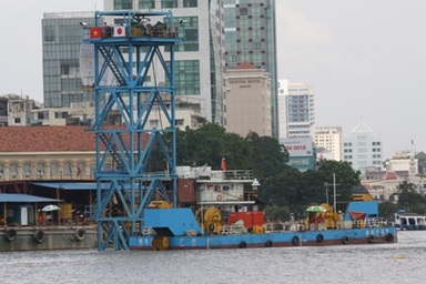 Đánh chìm đốt hầm Thủ Thiêm số 2 xuống sông Sài Gòn 