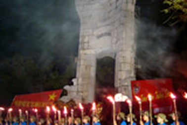 Khúc tưởng niệm Trường Sơn