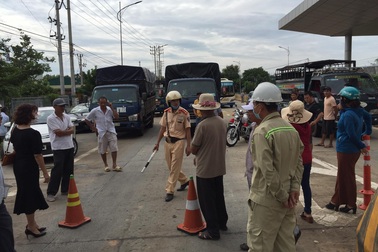 Vụ thi công BOT nứt nhà dân: Huyện khẳng định chủ đầu tư thoái trách nhiệm