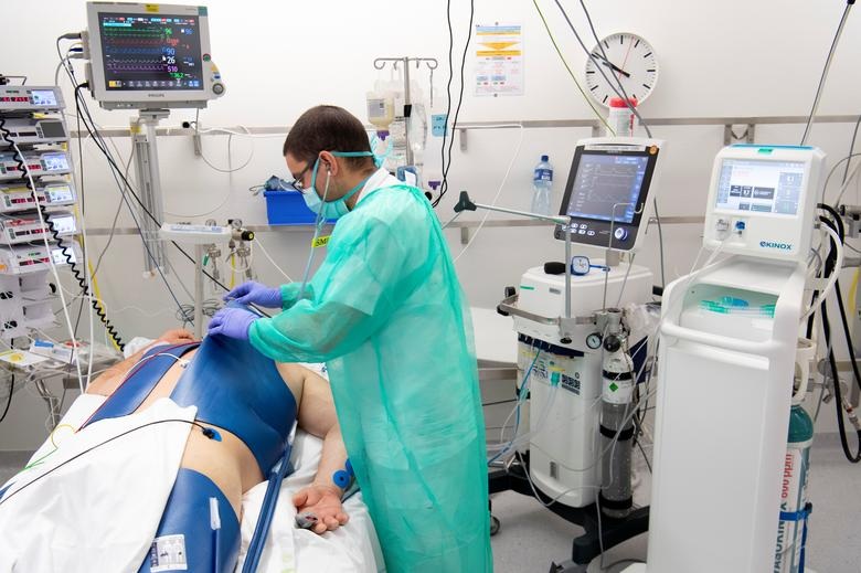 Cuộc chiến sinh tử trong phòng điều trị tích cực trên thế giới - 20 Cuộc chiến sinh tử trong phòng điều trị tích cực trên thế giới - 20
