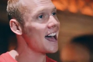 Clip nhạc Việt "cực chất" của chàng Tây Ryan Duy Hùng