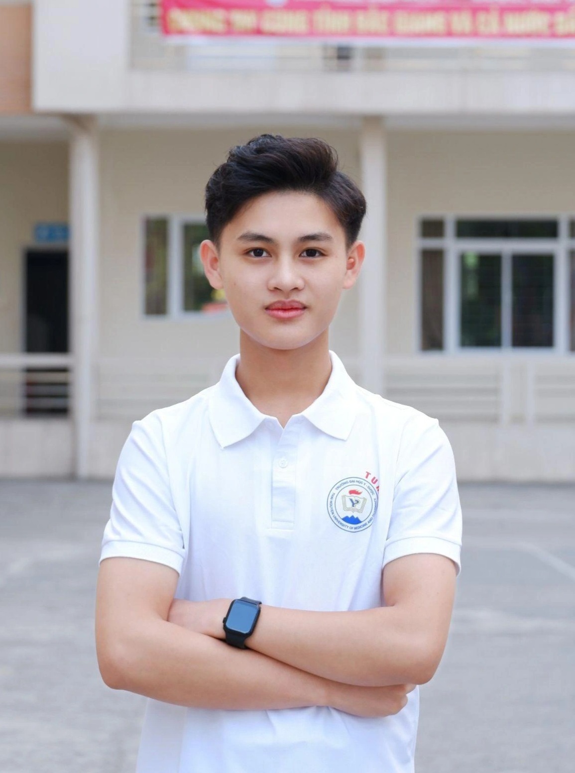 Hành trình chạm tới ước mơ trở thành bác sĩ của chàng trai dân tộc Thái - 1 Hành trình chạm tới ước mơ trở thành bác sĩ của chàng trai dân tộc Thái - 1