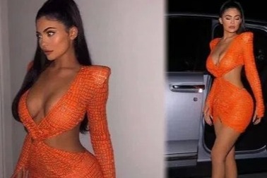Kylie Jenner tặng nước rửa tay cho bệnh viện
