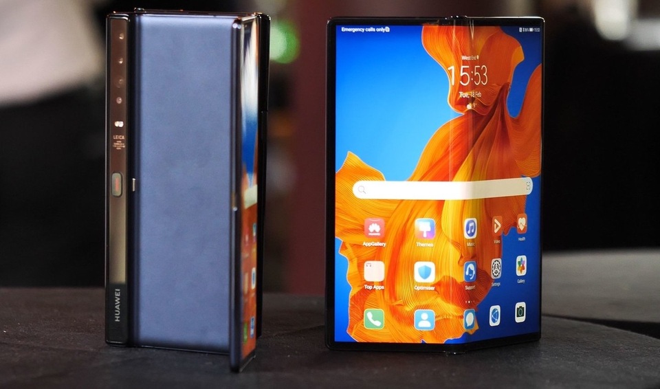 Tencent tặng điện thoại gập trị giá 3.000 USD cho cả vạn nhân viên - 1 Tencent tặng điện thoại gập trị giá 3.000 USD cho cả vạn nhân viên - 1