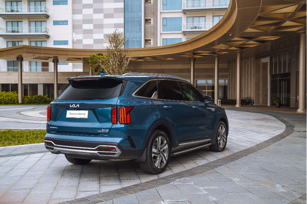 Kia gặt hái thành công trên toàn cầu với xe Hybrid, Kia Sorento đóng vai trò chủ lực - 2 Kia gặt hái thành công trên toàn cầu với xe Hybrid, Kia Sorento đóng vai trò chủ lực - 2