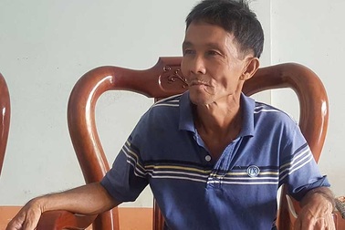 Cha kiện con đòi tiền trúng số độc đắc