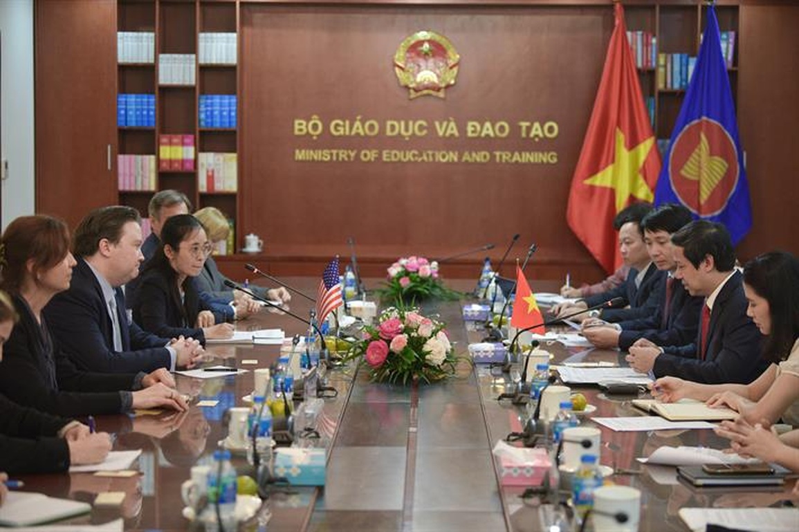 Tăng cường hợp tác giáo dục giữa hai nước Việt Nam - Hoa Kỳ - 1 Tăng cường hợp tác giáo dục giữa hai nước Việt Nam - Hoa Kỳ - 1
