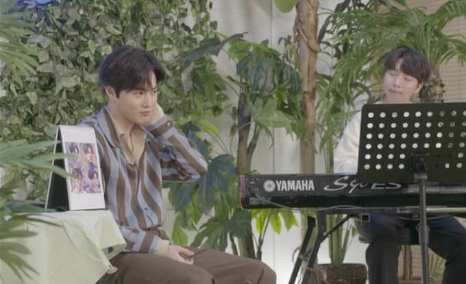 Suho (EXO) gây tranh cãi khi khóc trong buổi giao lưu với fan vì thành tích solo không tốt như mong đợi, nhưng sự thật là gì? - Ảnh 1. Suho (EXO) gây tranh cãi khi khóc trong buổi giao lưu với fan vì thành tích solo không tốt như mong đợi, nhưng sự thật là gì? - Ảnh 1.