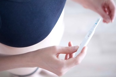 Phẫu thuật giúp phụ nữ tắc vòi tử cung mang thai tự nhiên