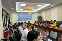 Gần 40% lao động nữ làm việc tự do có thu nhập cao hơn chồng