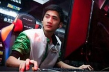 Streamer thu nhập trăm tỉ bỏ xa bà Tân Vlog và "YouTuber giàu nhất VN"