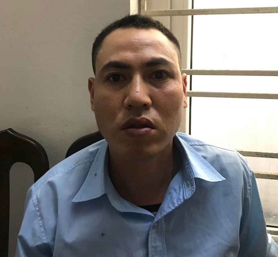 Hà Nội: Níu kéo tình cảm bất thành, dùng dao đâm bạn gái giữa đường - 1