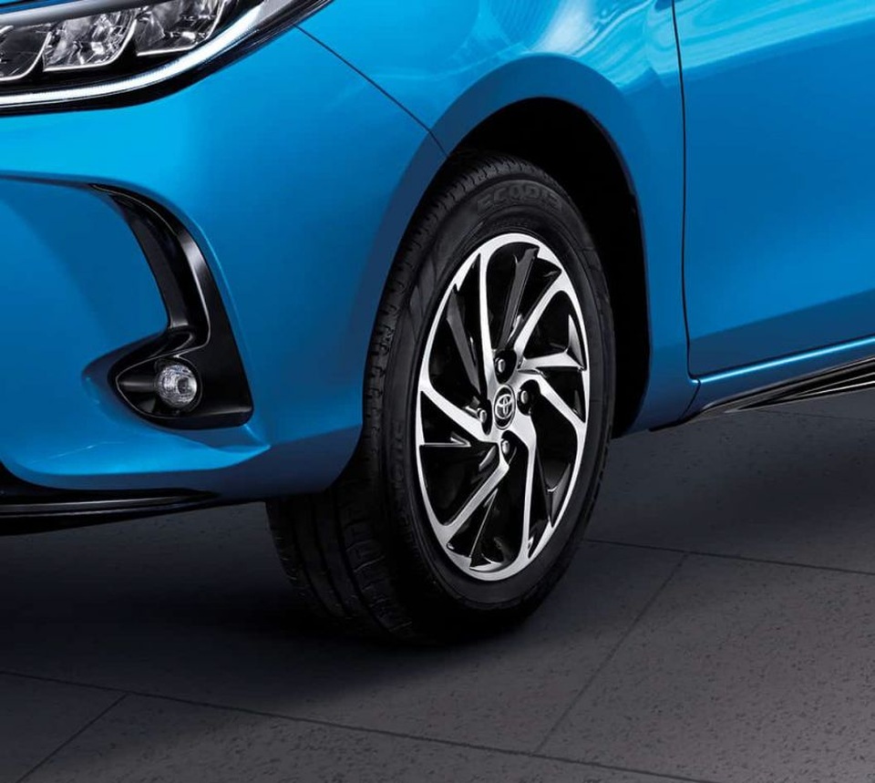 Mổ xẻ Toyota Yaris 2021 - thêm nhiều trang bị an toàn đáng tiền - 6 Mổ xẻ Toyota Yaris 2021 - thêm nhiều trang bị an toàn đáng tiền - 6