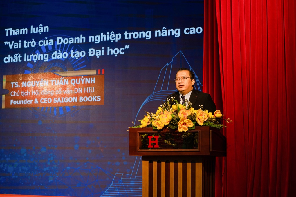Sinh viên vừa ra trường đã lỗi thời, nguy cơ thất nghiệp vì AI - 1