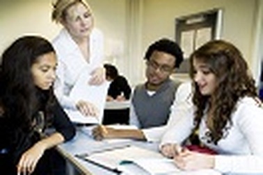 Du học THINK: EDUCATION GROUP - “Nhất nghệ tinh - Nhất thân vinh” 
