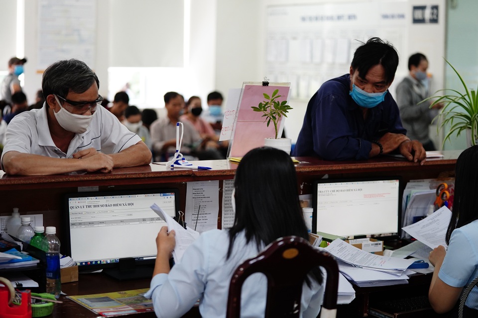 TPHCM: Chi gần 1.500 tỷ đồng hỗ trợ lao động thất nghiệp - 5 TPHCM: Chi gần 1.500 tỷ đồng hỗ trợ lao động thất nghiệp - 5