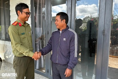 Người chưa có tài khoản và nơi khó khăn nhận quà 100.000 đồng như thế nào?