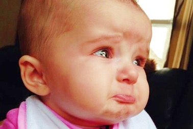 Chết cười với clip em bé "sợ đủ thứ"