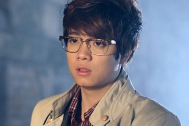 Bi kịch của "sao" Việt trượt dốc quá sớm 