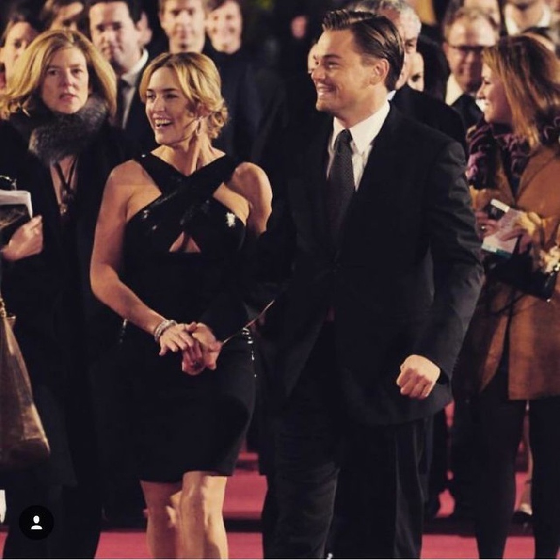 Kate Winslet khóc không nín được khi gặp lại Leonardo DiCaprio - 12 Kate Winslet khóc không nín được khi gặp lại Leonardo DiCaprio - 12