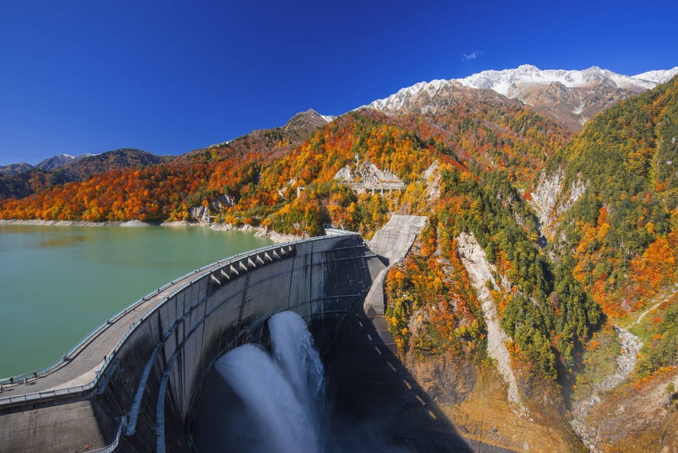 Đi dọc Alpine Tateyama Kurobe - cung đường tuyết ngoạn mục của xứ Phù Tang - 7 Đi dọc Alpine Tateyama Kurobe - cung đường tuyết ngoạn mục của xứ Phù Tang - 7