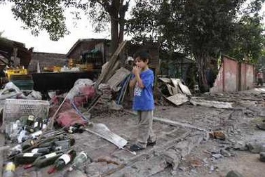 Sóng thần “càn quét” hải cảng Chile