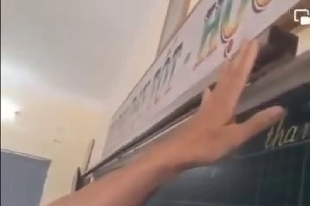Làm rõ thông tin phụ huynh tố nhà trường nâng giá thiết bị dạy học - 1 Làm rõ thông tin phụ huynh tố nhà trường nâng giá thiết bị dạy học - 1