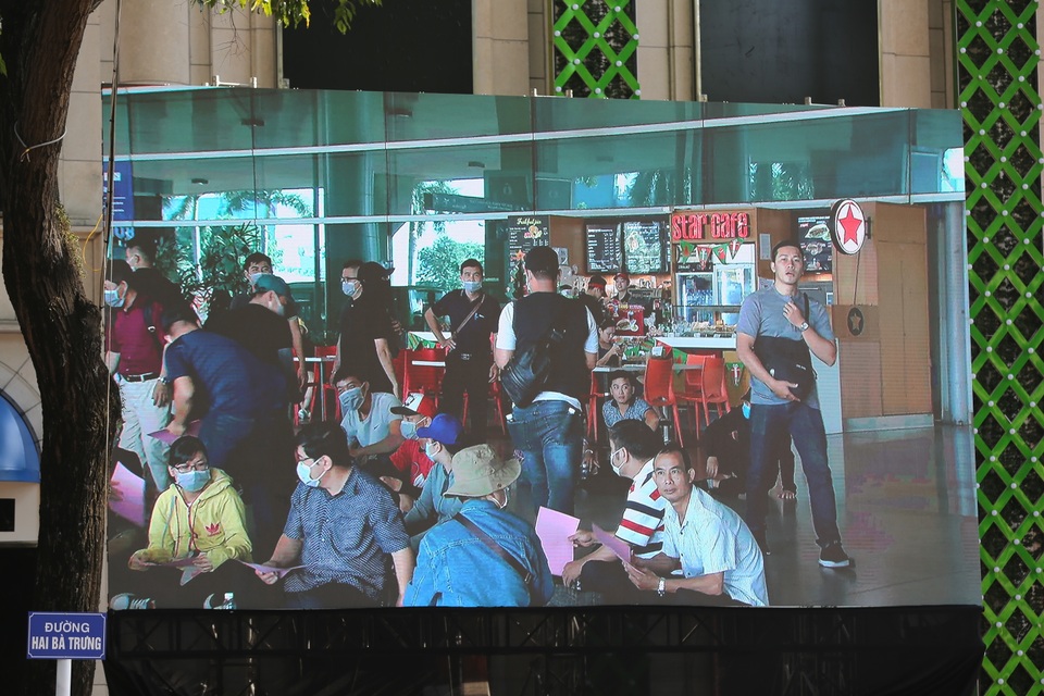 Xem diễn tập chống gây rối trật tự tại TPHCM - 2 Xem diễn tập chống gây rối trật tự tại TPHCM - 2