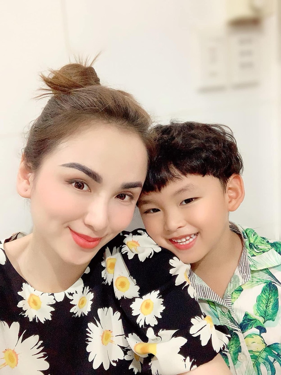 Tâm sự ngậm ngùi của Hoa hậu Diễm Hương sau 10 năm đăng quang - 2 Tâm sự ngậm ngùi của Hoa hậu Diễm Hương sau 10 năm đăng quang - 2