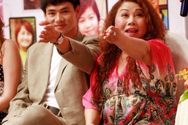 Xuân Bắc tung hứng với Siu Black