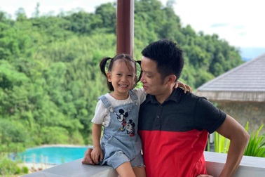 Ông bố Hà Nội bỏ quên con ở trạm nghỉ, đi 5km mới nháo nhào quay lại tìm