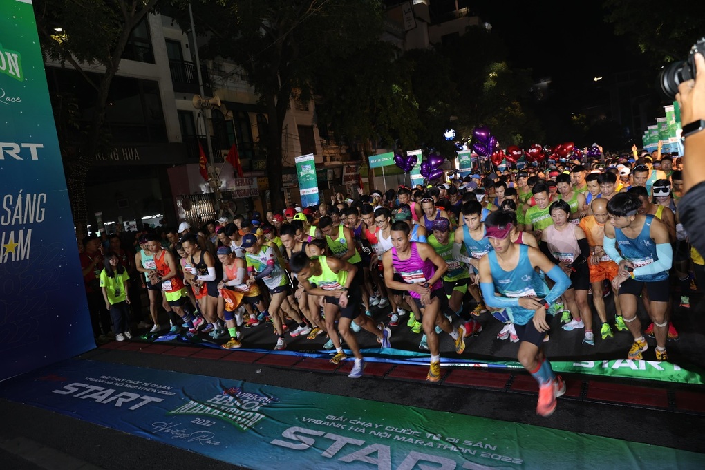 Giải chạy VPBank Hanoi Marathon 2022: Cuộc đua bứt tốc - 3 Giải chạy VPBank Hanoi Marathon 2022: Cuộc đua bứt tốc - 3