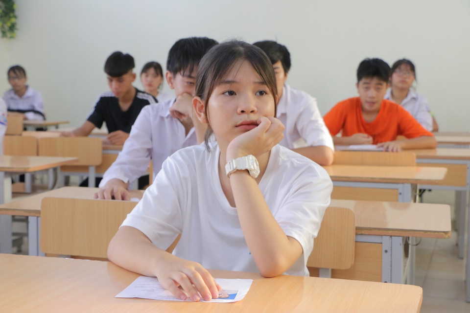 Thi lớp 10 Hà Nội: 28 cán bộ coi thi vắng mặt, phải dùng nhân lực dự phòng - 1 Thi lớp 10 Hà Nội: 28 cán bộ coi thi vắng mặt, phải dùng nhân lực dự phòng - 1