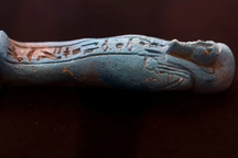 Bất ngờ thấy xác ướp cổ xưa nhất với niên đại 4.300 năm phủ đầy vàng lá