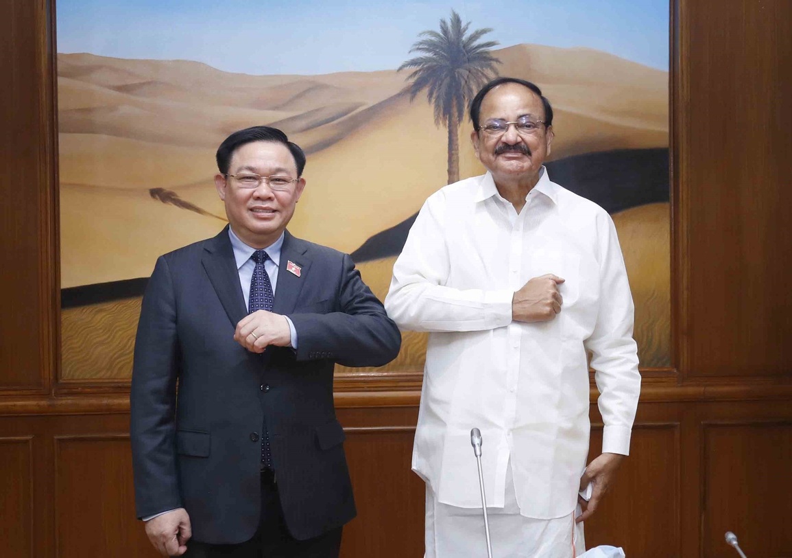 Những chuyến công du đặc biệt và biểu tượng ngoại giao vaccine chưa từng có - 7 Những chuyến công du đặc biệt và biểu tượng ngoại giao vaccine chưa từng có - 7