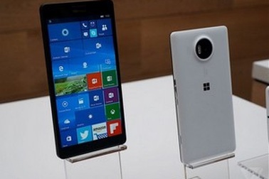 Cận cảnh loạt sản phẩm mới được trình làng của Microsoft