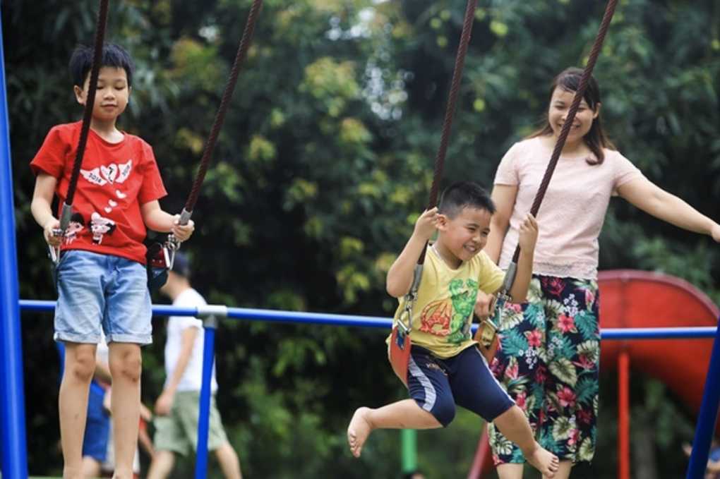 Phụ huynh băn khoăn, lo lắng có nên cho con đi học thêm trong hè? - 1 Phụ huynh băn khoăn, lo lắng có nên cho con đi học thêm trong hè? - 1