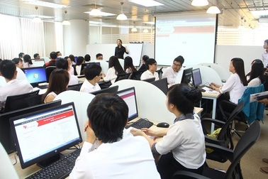 Thương mại điện tử: Chọn ngành triển vọng xét Nguyện vọng bổ sung tại UEF