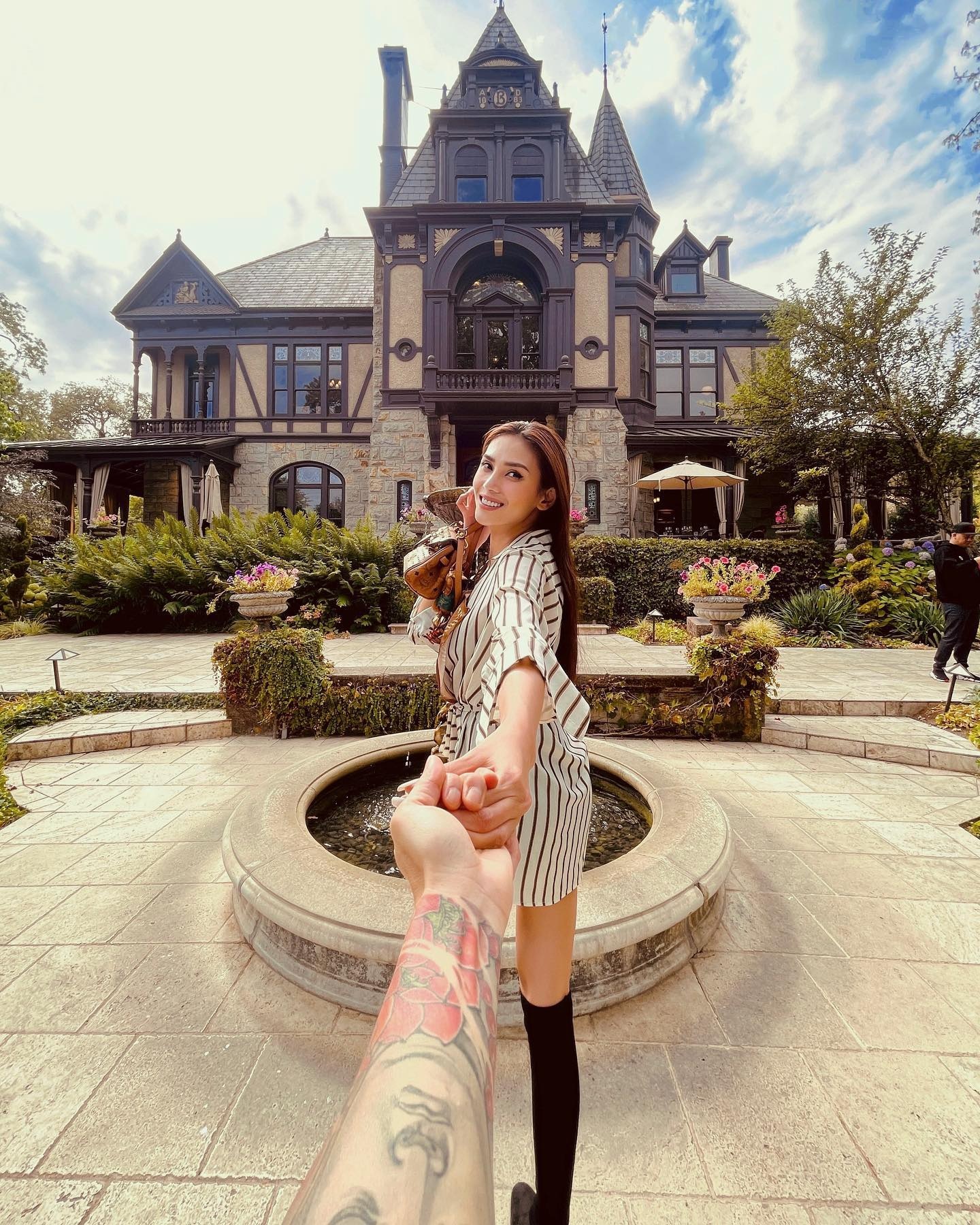 Siêu mẫu Võ Hoàng Yến tiết lộ lý do giấu danh tính chồng - 5