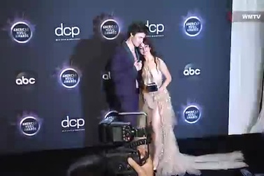 Shawn Mendes và Camila Cabello ngày còn hạnh phúc