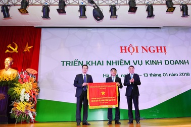 Vietcombank lãi hơn 11.000 tỷ đồng, trình đề án tái cơ cấu Ngân hàng Xây dựng