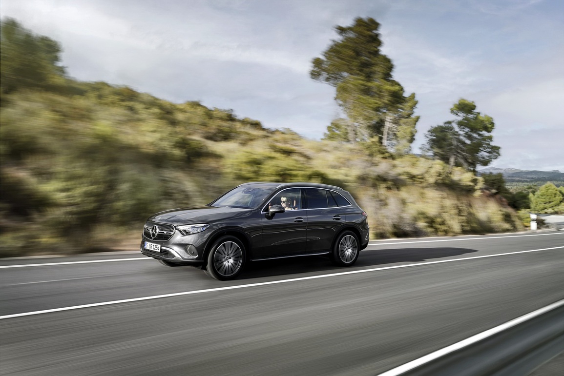 Mercedes-Benz GLC 2023 thay đổi ít nhưng quan trọng - 20 Mercedes-Benz GLC 2023 thay đổi ít nhưng quan trọng - 20