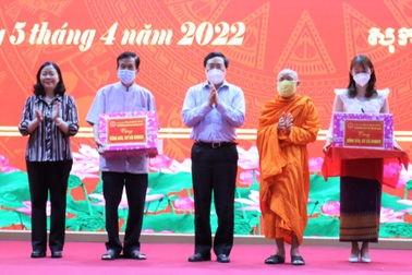 Phó Thủ tướng chúc Tết Chôl Chnăm Thmây của đồng bào dân tộc Khmer