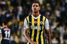 Học trò HLV Mourinho từ chối khoác áo đội tuyển Indonesia